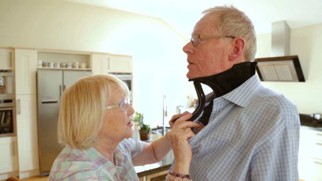 Kopfhalteschwäche bei Amyotropher Lateralsklerose